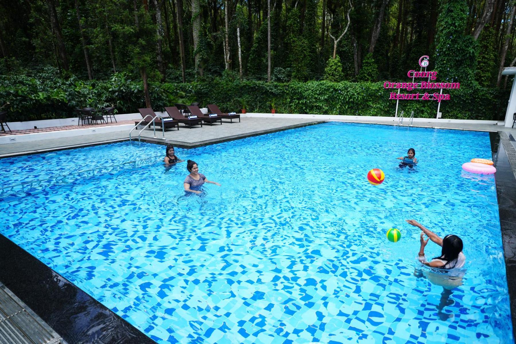 Coorg Orange Blossom Resort And Spa Suntikoppa Luaran gambar