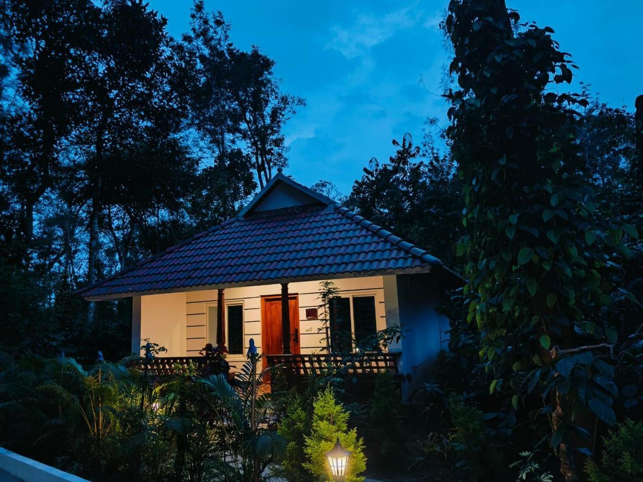 Coorg Orange Blossom Resort And Spa Suntikoppa Luaran gambar