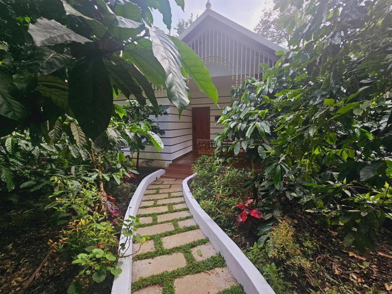 Coorg Orange Blossom Resort And Spa Suntikoppa Luaran gambar